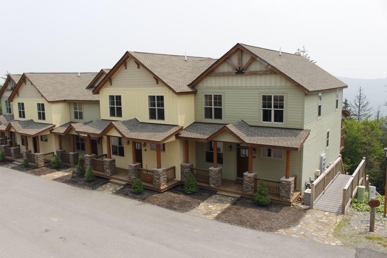 Main level great room of a Black Bear Crossing townhome